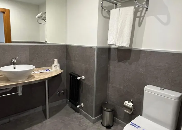 فندق Gran Regente اوفيدو